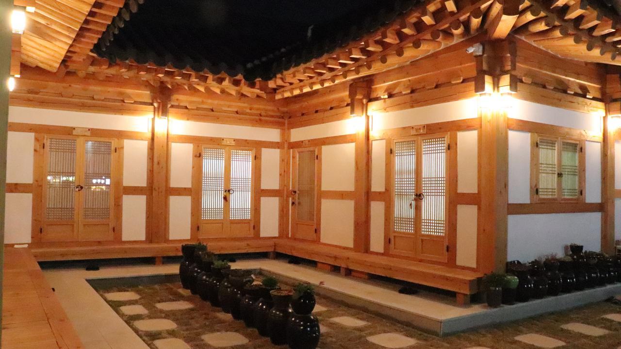 Nadul Hanok Gyeongju Exteriör bild